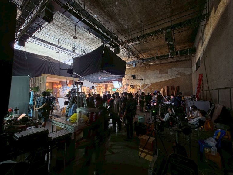 สแตนด์บายงานกองถ่าย
